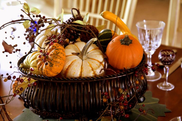 A harvest brunch buffet to celebrate fall