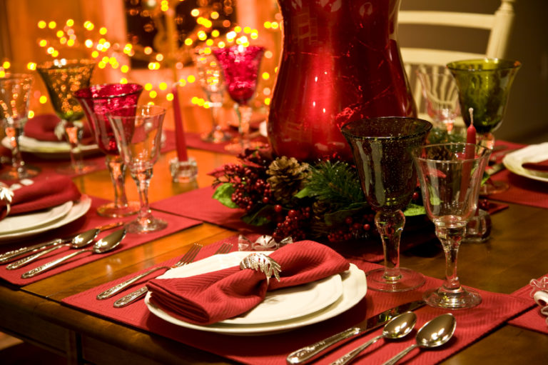 Formal Thanksgiving Dinner Table, How To Set A Dining Table For Dinner
