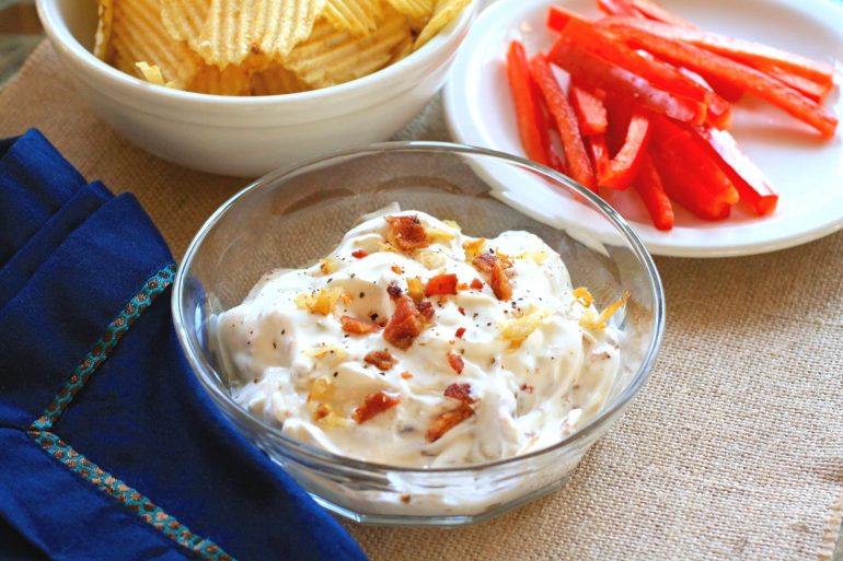 Bacon and Caramelized Onion Dip for Thanksgiving appetizer from MakeItGrateful.com