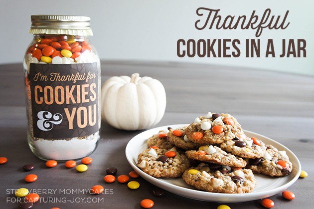 These cookies in a jar make a fun and cute Thanksgiving hostess gift or party favor.