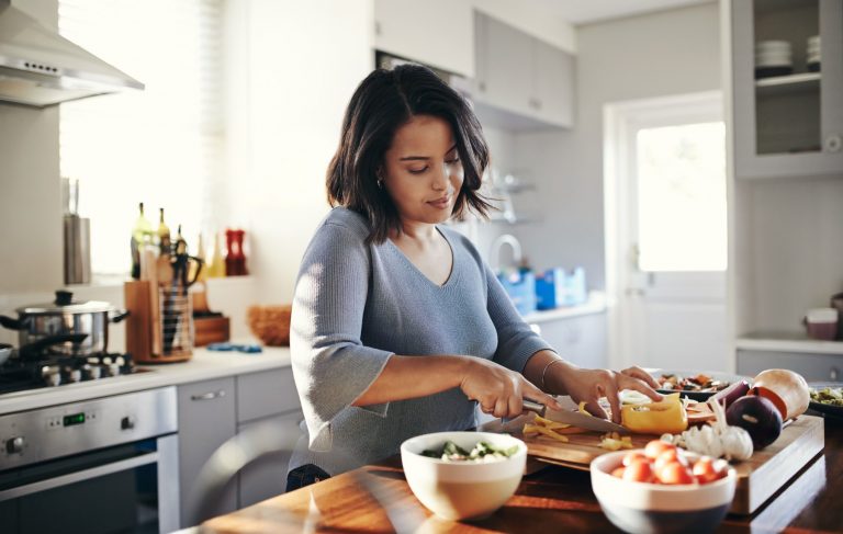 woman-preparing-health-dish-for-thanksgiving
