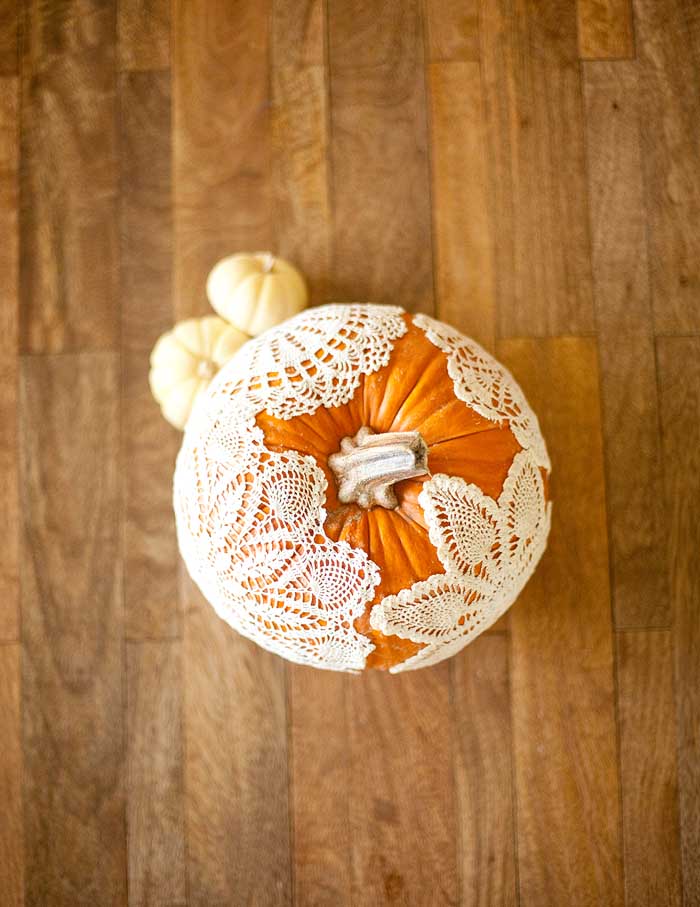 no-carve doily pumpkin