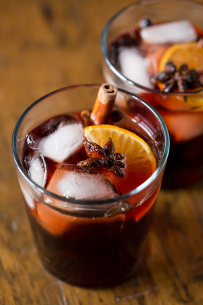 Mulled wine sangria recipe for Thanksgiving from MakeItGrateful.com