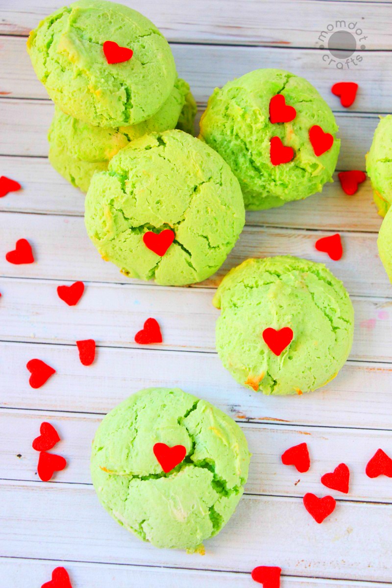 12 Christmas Cookies that Aren't Boring - Grinch Christmas Cookies