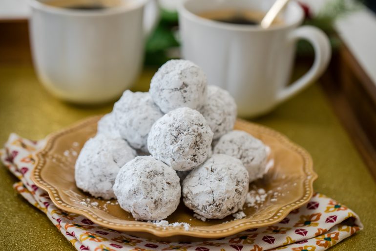 Best Chocolate-Kahlua snowball cookie recipe