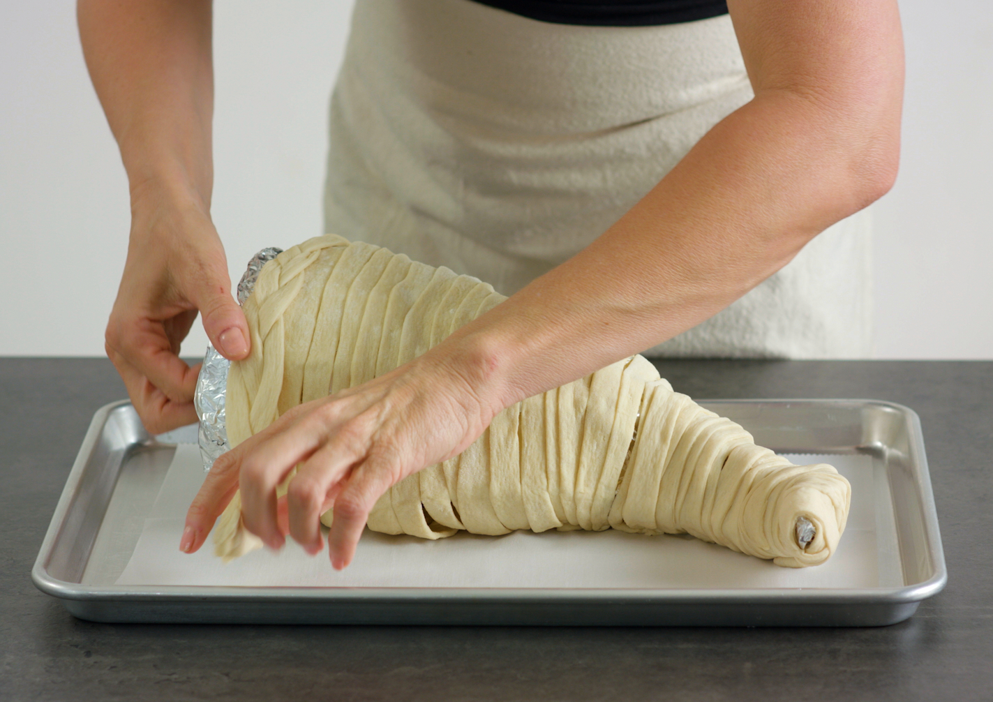 How to make a cornucopia from dough