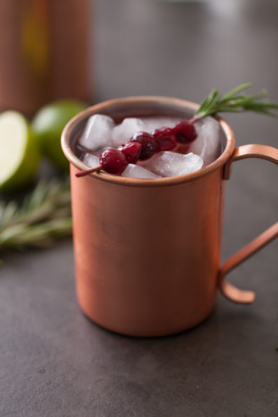 Thanksgiving Cranberry Wine Moscow Mule drink recipe (2)