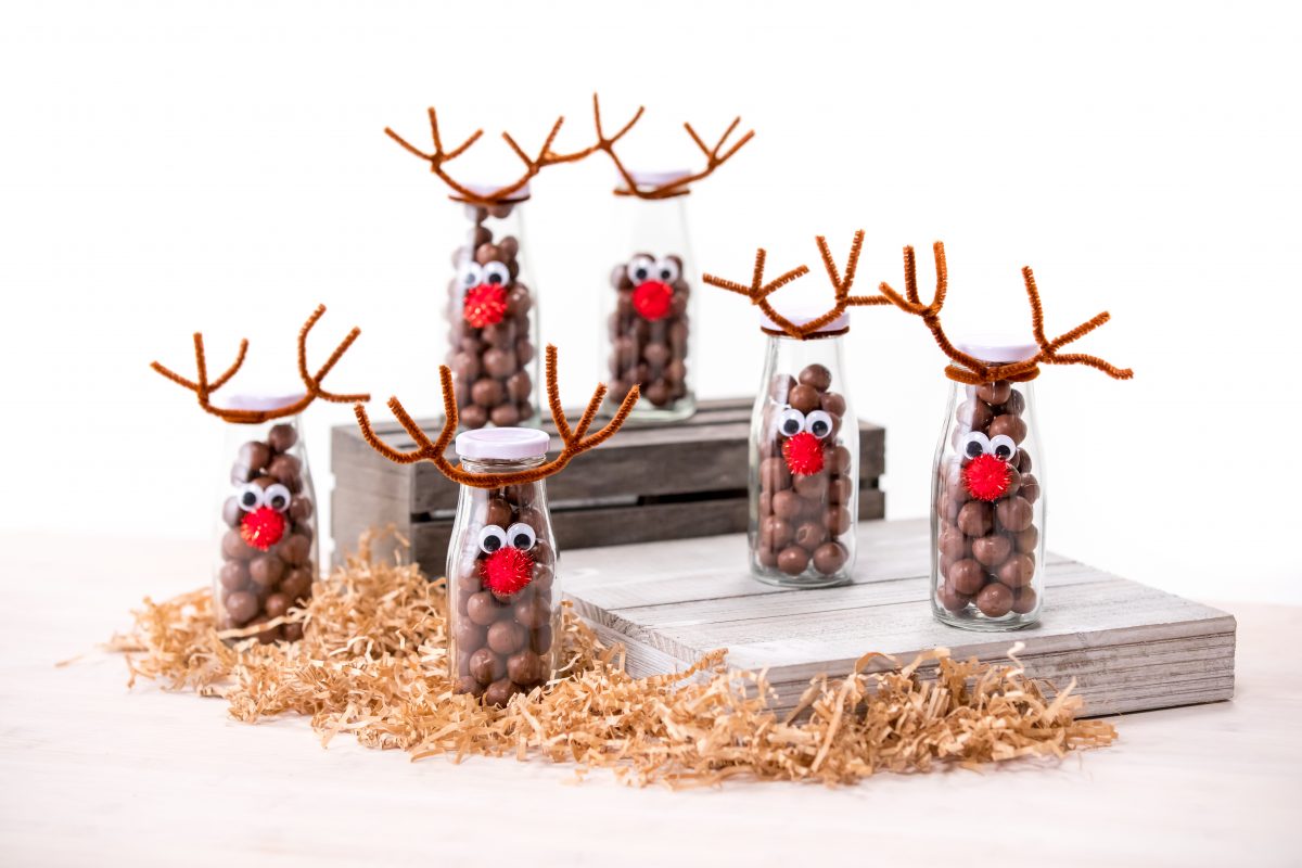 Give these reindeer candy bottles as Christmas gifts