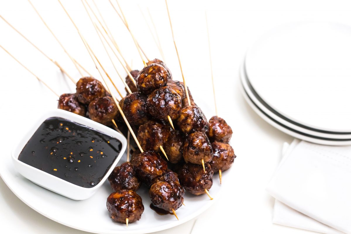 Turkey meatballs with Asian-style dipping sauce