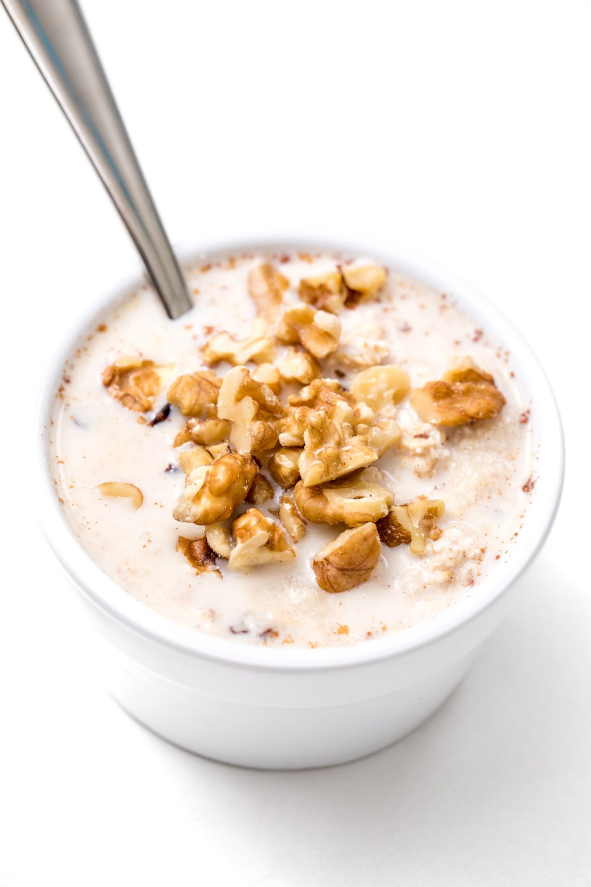 Quick and delicious no-sugar-added overnight oats