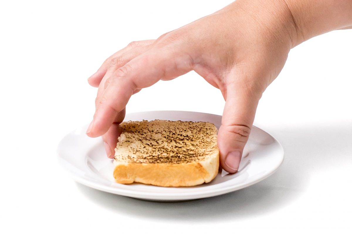 Prepare mini bun on plate