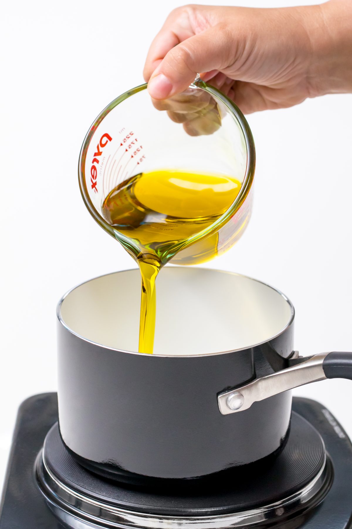 5D4B7855 - Rosemary lemon roasted turkey - make flavored olive oil