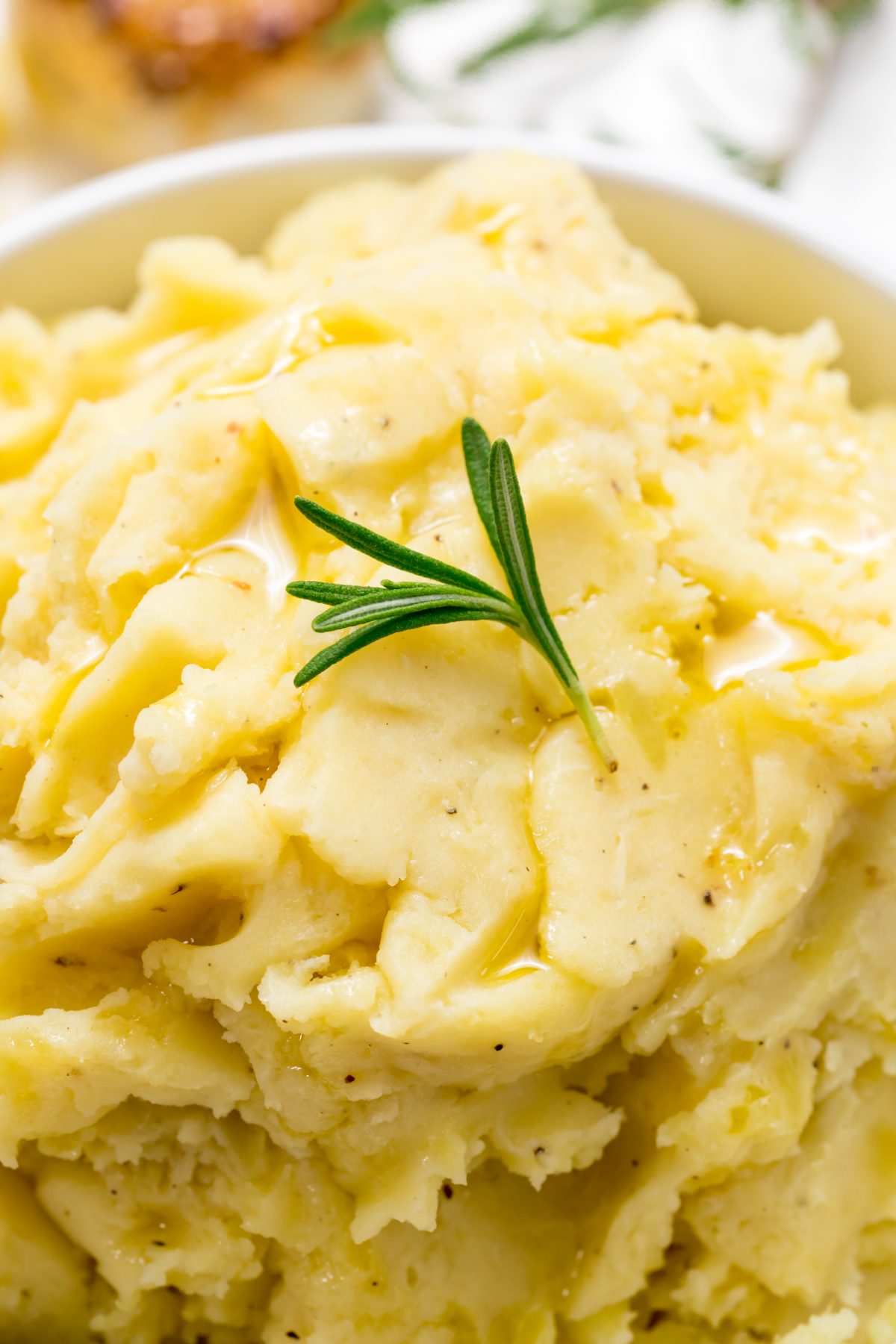 Roasted garlic mashed potatoes