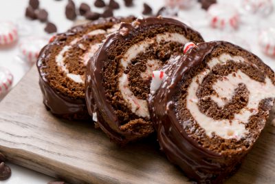 5D4B6090 - Chocolate Peppermint Cake Roll