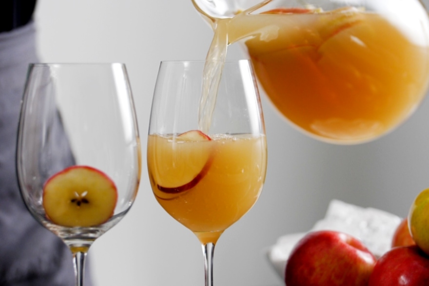 Alcohol-infused recipes caramel apple sparkling sangria