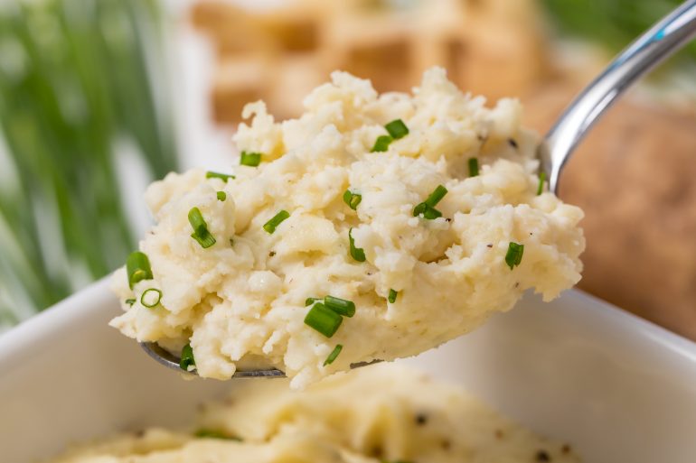 Pioneer Woman’s creamy mashed potatoes will be the best taters you've ...