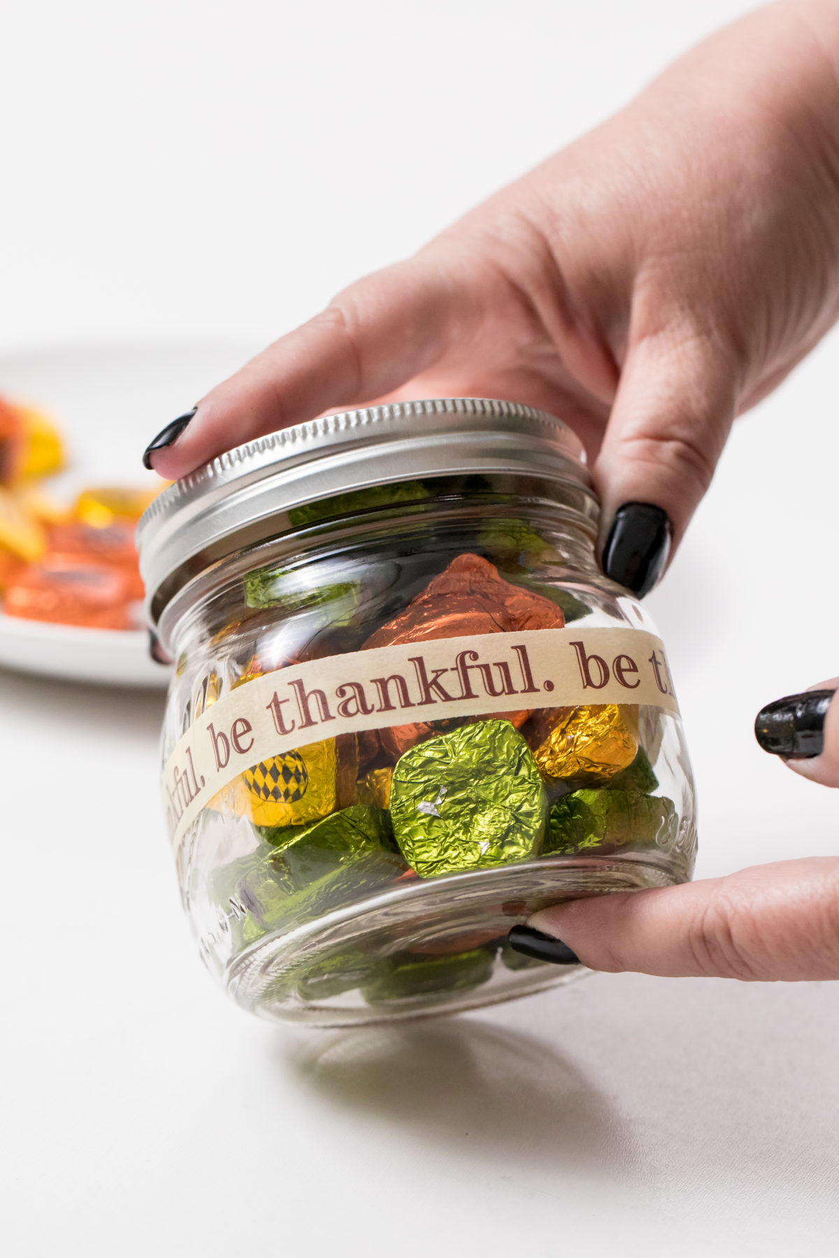 5D4B4659 - Thanksgiving Candy Jars - Prepare the project