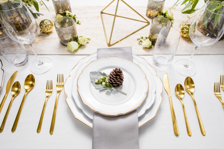 5D4B3821 - Tablescapes - Christmas-featured-photo