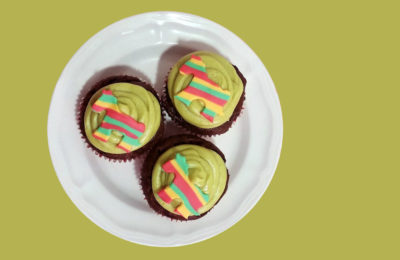 Green-cupcakes-1-1400x911