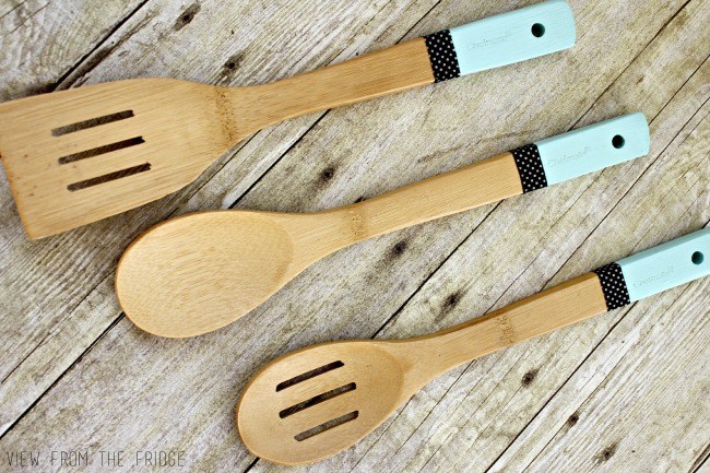 diy-paint-dipped-wooden-utensils-step6