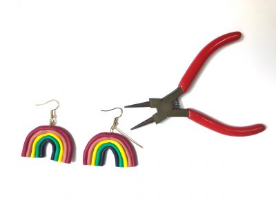 assemble-earrings-horizontal