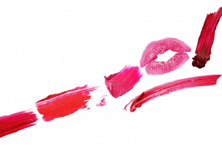 lipstick smears fi