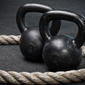 kettlebell and battle ropes functional training