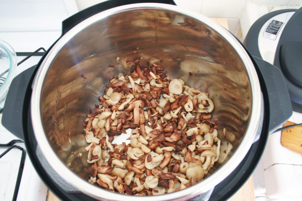 mushrooms in an instant pot