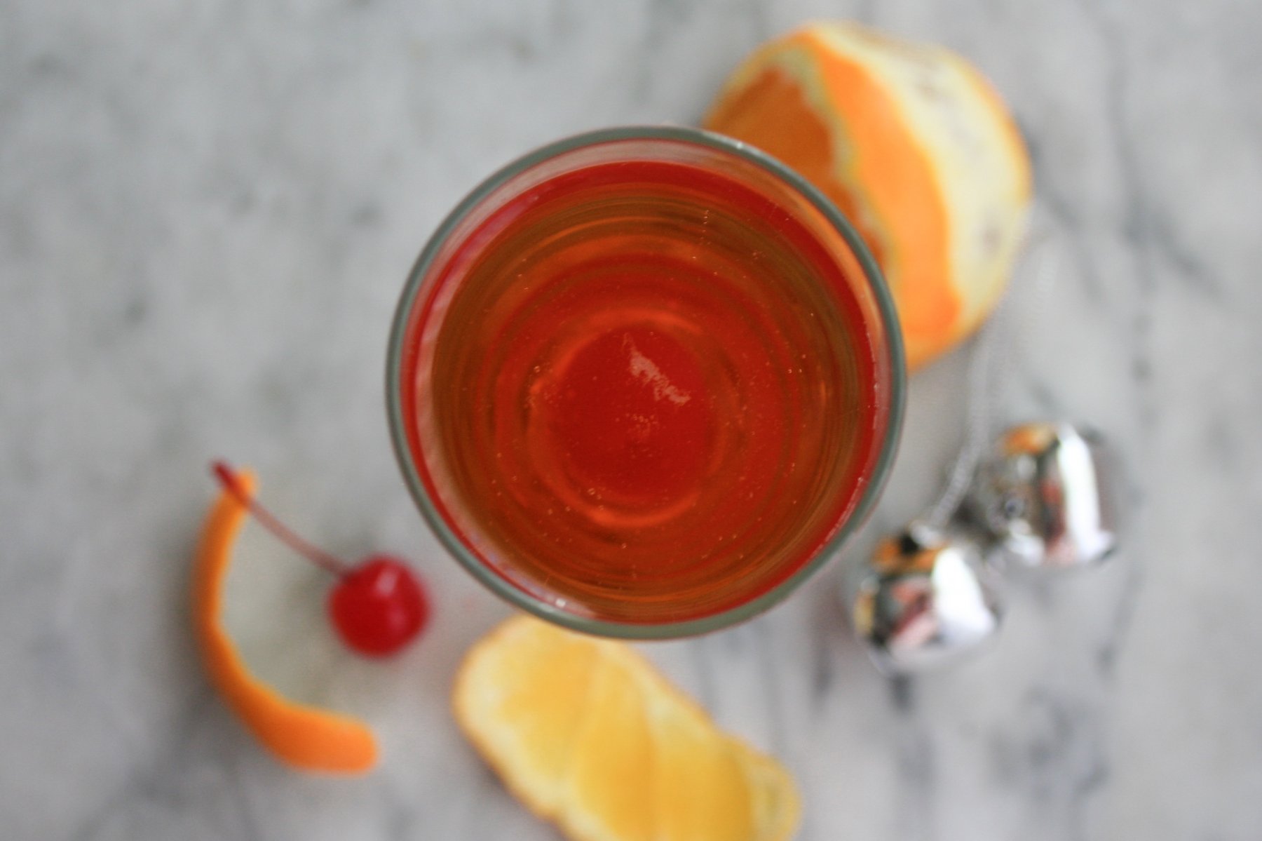 old fashioned champagne cocktail